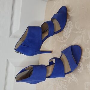 INC International Concepts bright cobalt blue stiletto statement heels size 9.5